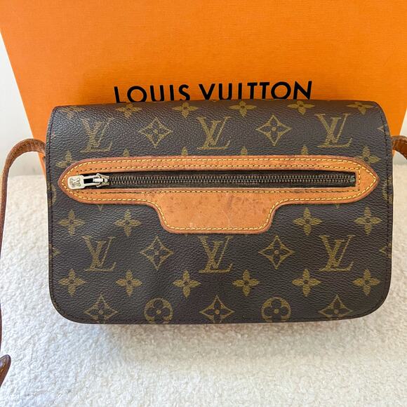 Authentic Louis Vuitton Saint Germain 24 Monogram Crossbody Bag 882 - Picture 11 of 12